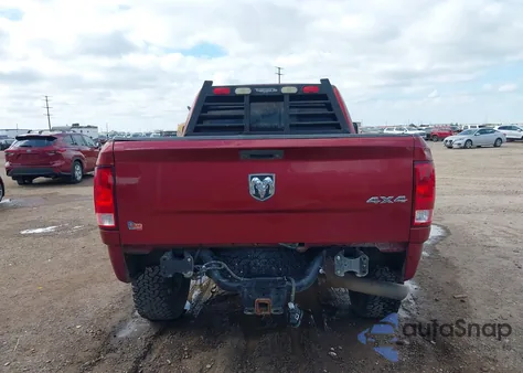 2015 Ram 2500 Tradesman из США, поврежденный, VIN 3C6UR5CL2FG552427